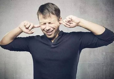 樓上腳步聲不斷，樓下噪聲頻發(fā)如何解決？